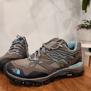 The North Face Women's Hedgehog Fastpack Gore-Tex Hiking Shoe size 6.5